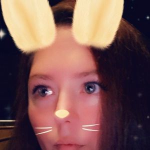 Meet your Posher, Tabitha